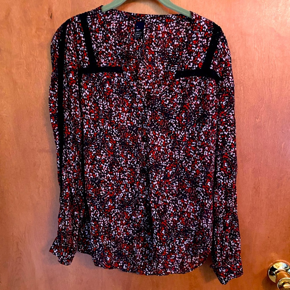 Gauzy lightweight boho peasant blouse with embroidery detail size S